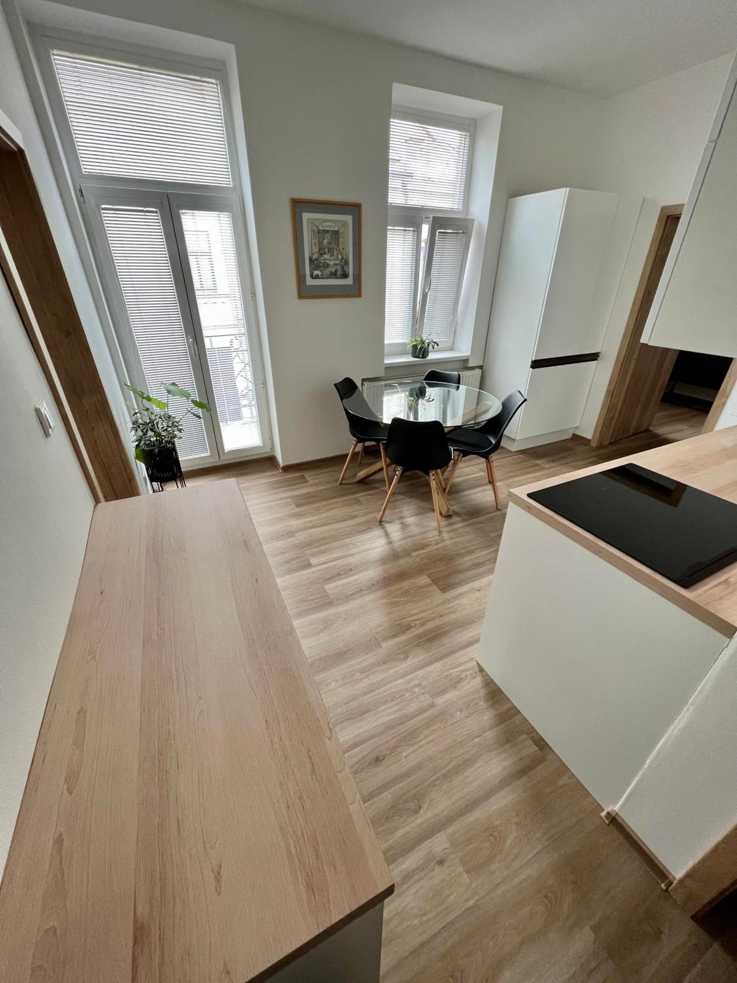 Susilova 14 Apartments III Пршеров Экстерьер фото